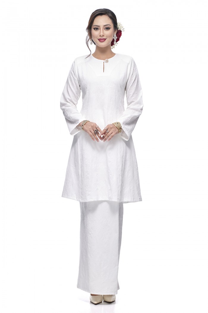 Klasik Kurung Pahang Mawar (White)