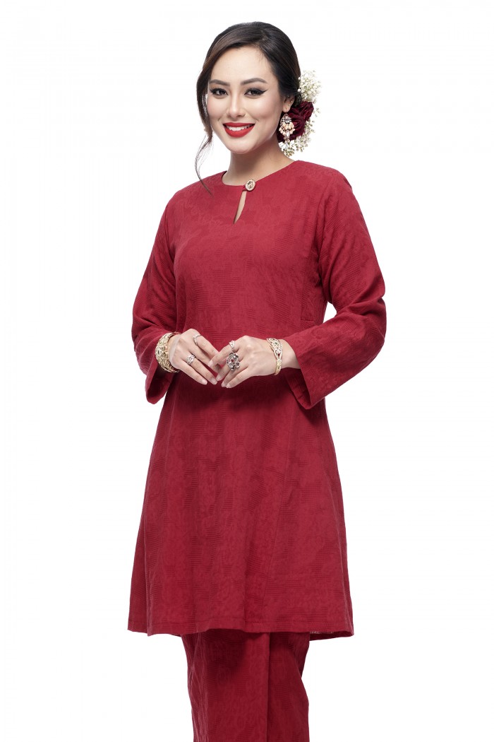 Klasik Kurung Pahang Mawar (Ruby Red)