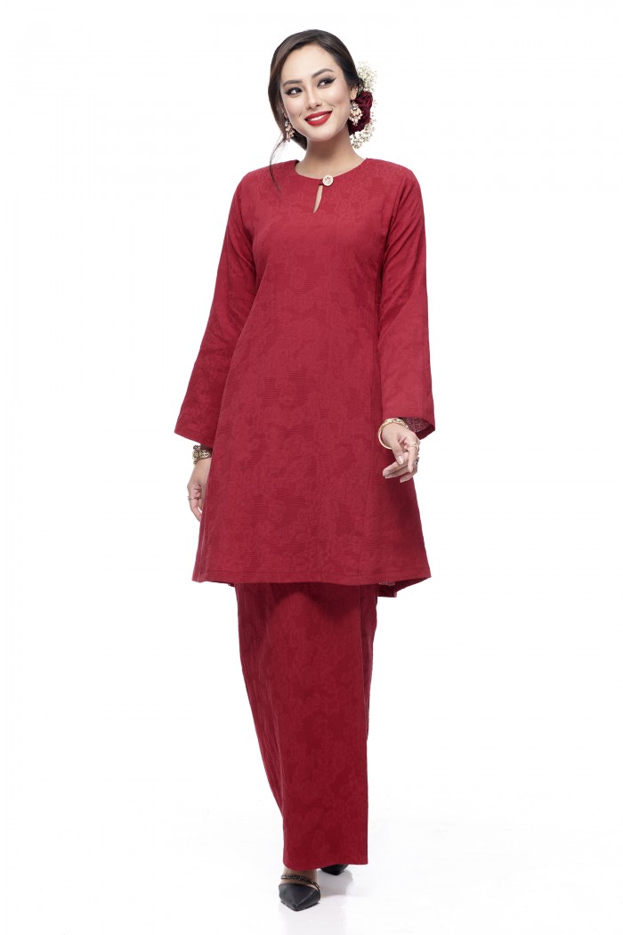 Klasik Kurung Pahang Mawar (Ruby Red)