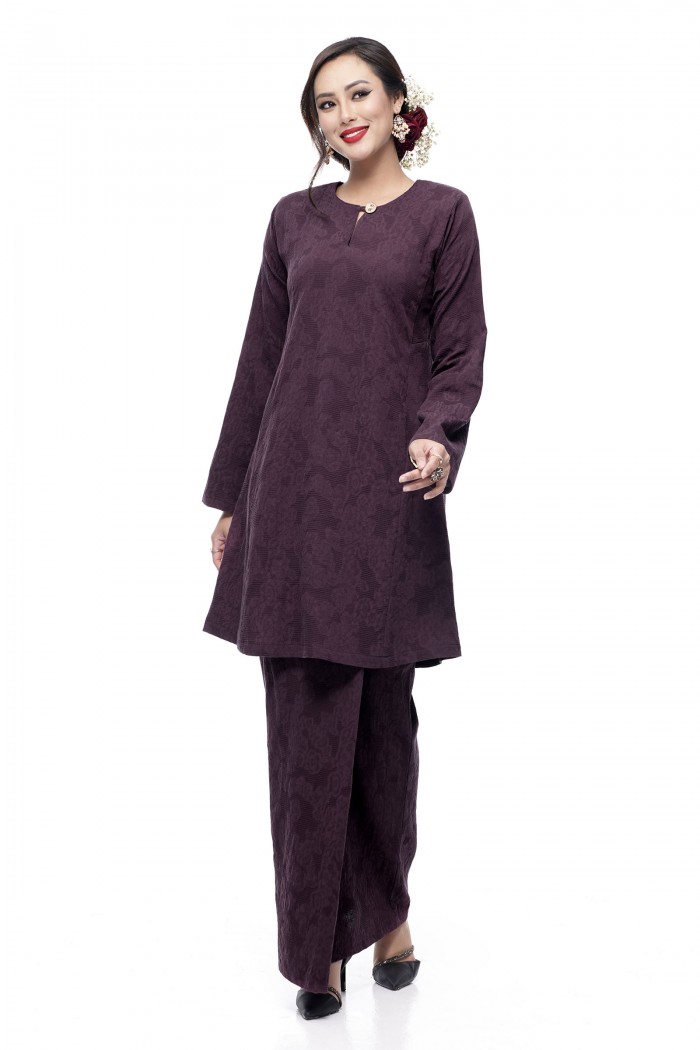 Klasik Kurung Pahang Mawar (Dark Purple)