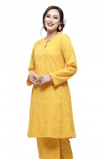 Klasik Kurung Pahang Mawar (Golden Mustard)