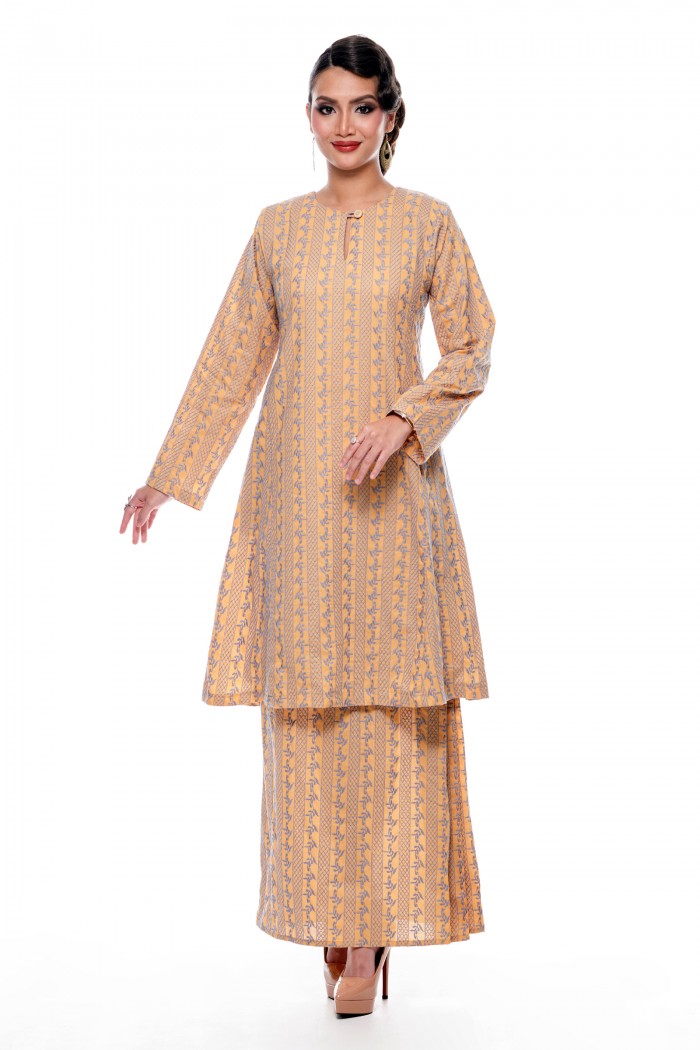 Kurung Riau Manis (Pastel Orange)