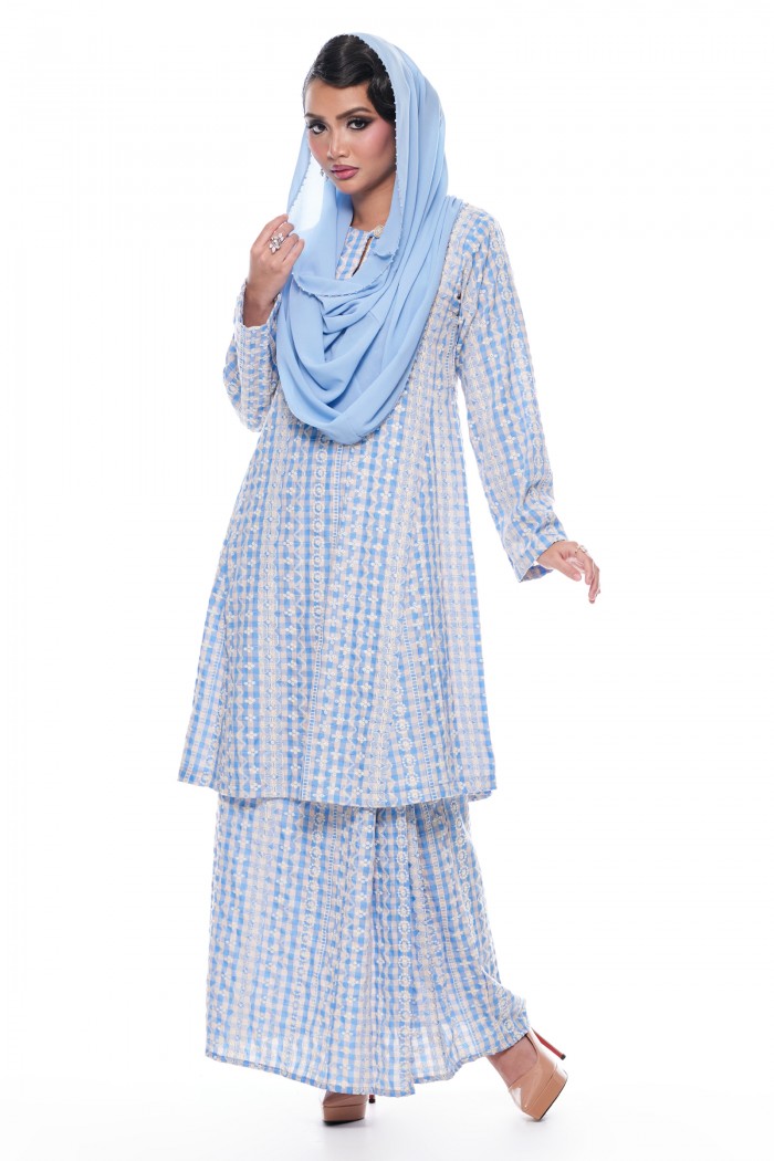 Anggun - Exclusive Instant Shawl Beaded (Baby Blue)