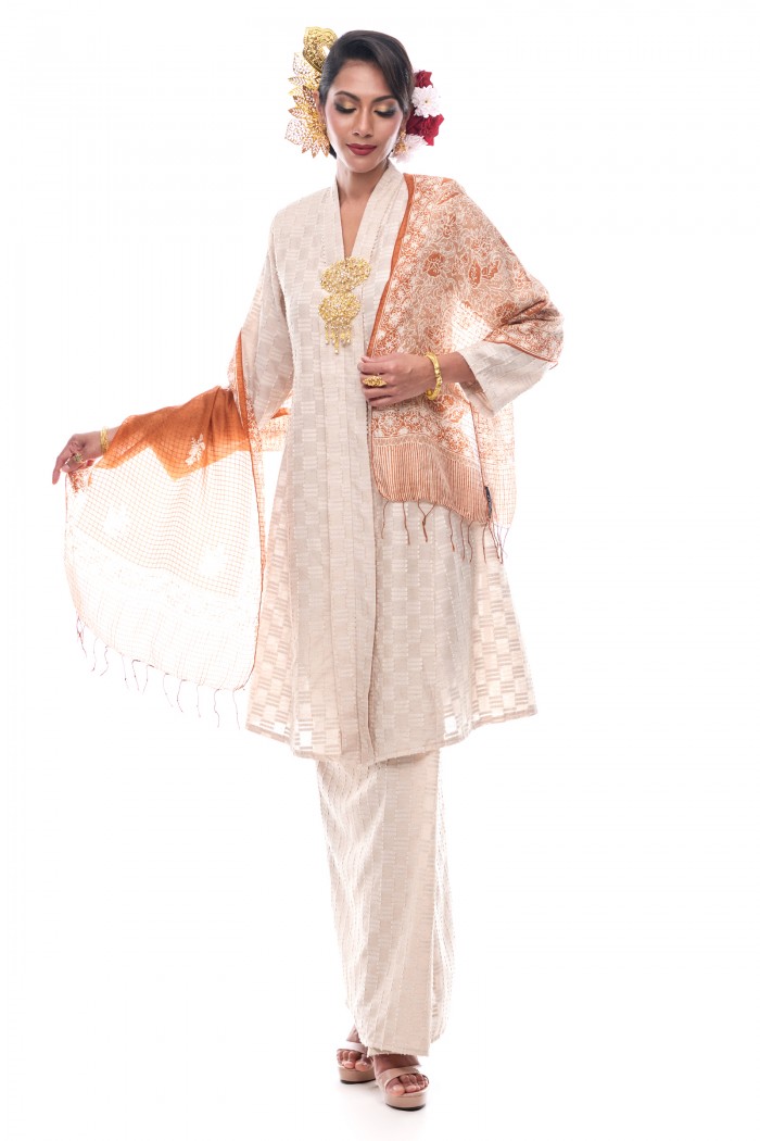 Sutera - Exclusive Long Printed Silk Shawl (Jiwa)